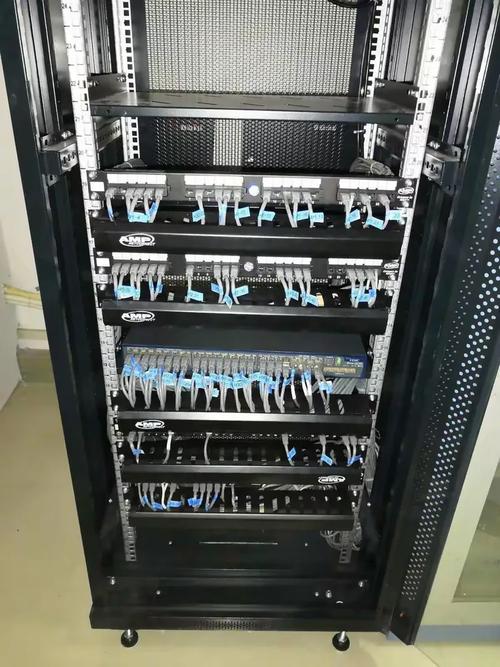建行漢中分行網(wǎng)絡機柜整理